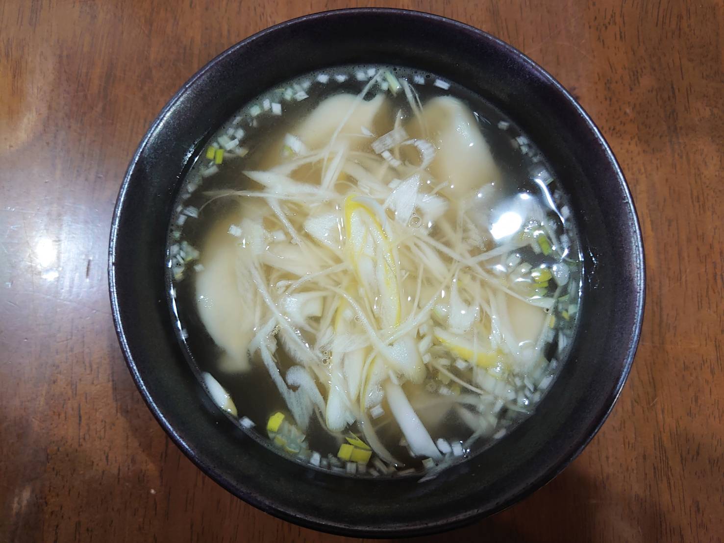 ちー坊のタンタン麺_湯餃子(スープ餃子)